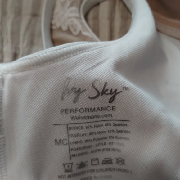 Girl's white dance costume, size MC (medium child) - Picture 3 of 14